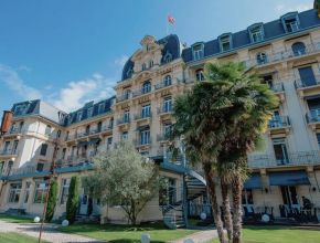 01 Revendeur Mobilier Service Grand Hotel Suisse