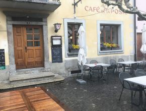 Cafè de La Poste à Saillon