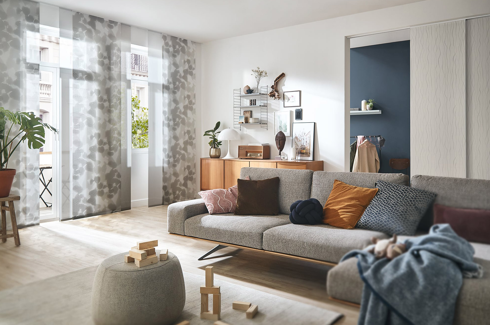 Stores d'intérieur et moustiquaires sur mesure en Valais