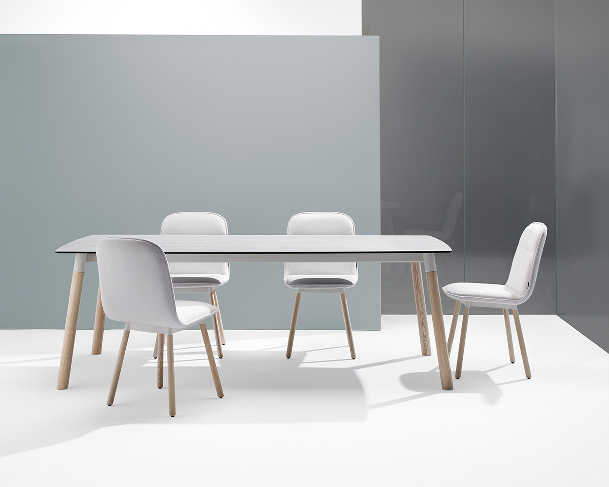 Mobliberica Table Köln – Image 5